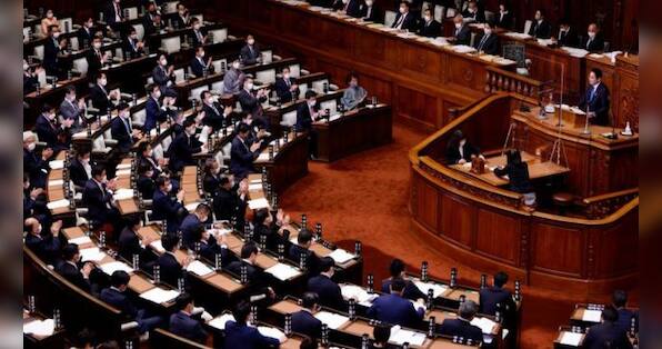 Another setback for Kishida's Cabinet, Japanese vice finance minister resigns over tax scandal