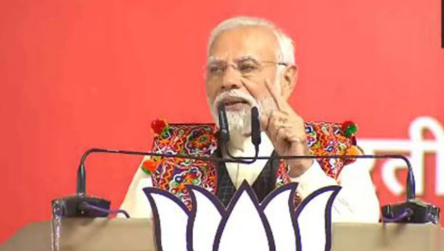 Countrymen's love shatters Congress abuses: PM Modi Countrymen's love shatters Congress abuses: PM Modi